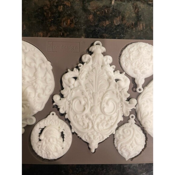 CASTINGS of re design - wonder gems - Picture 5 of 8